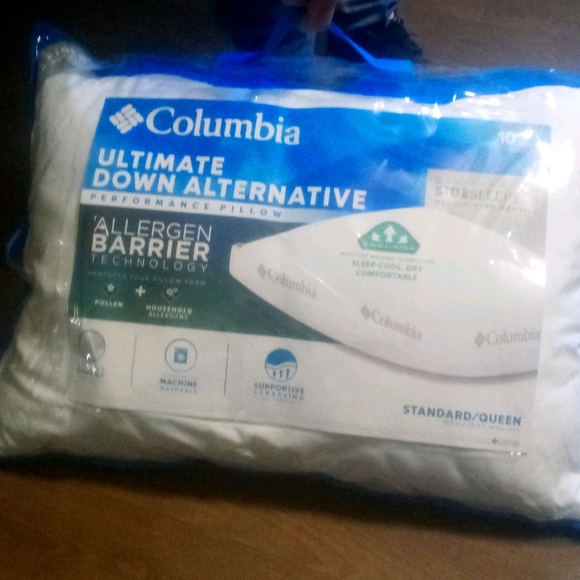 Columbia pillow - Picture 1 of 1